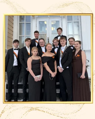 Instagram post from optimiry. This post is in position 9.