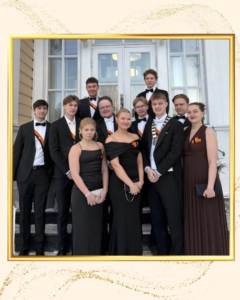 Instagram post from optimiry. This post is in position 8.