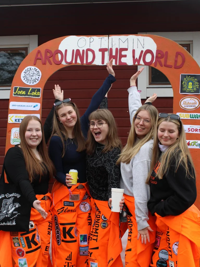 Instagram post from optimiry. This post is in position 0.